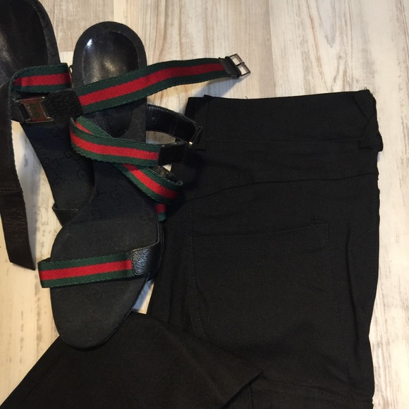 ❌SOLD❌Adjustable crop top/bralette - Picture 2 of 8